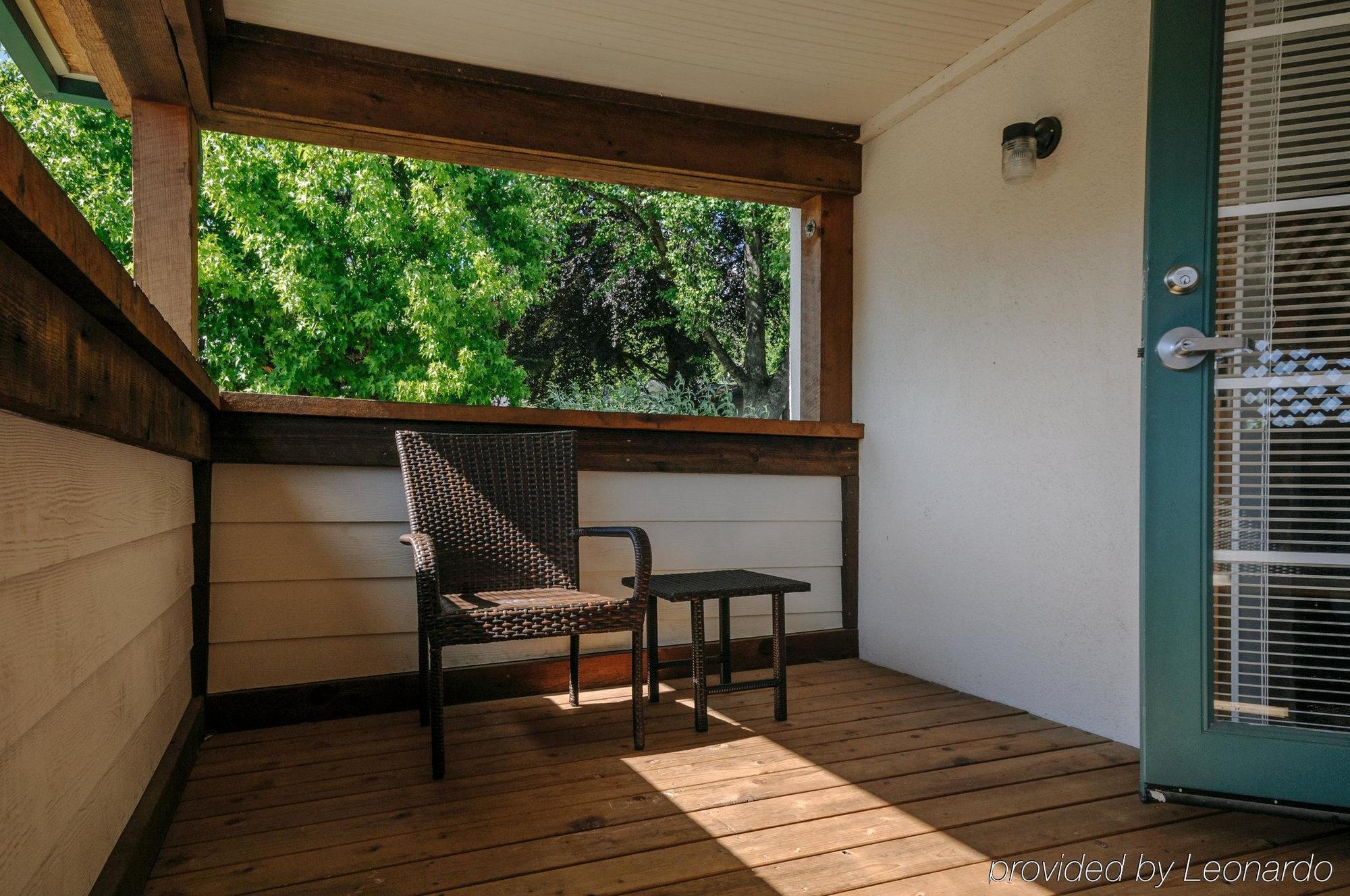 Grass Valley Courtyard Suites Eksteriør billede