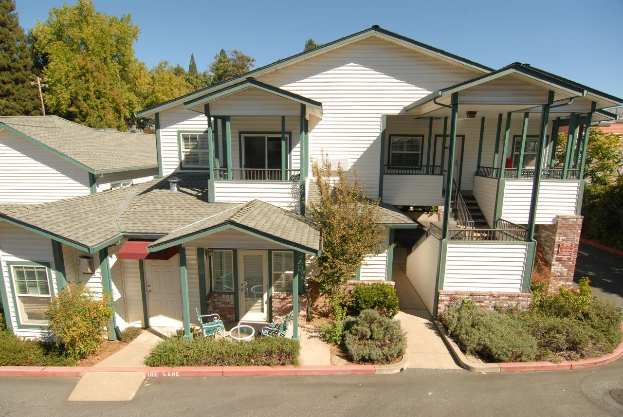 Grass Valley Courtyard Suites Eksteriør billede
